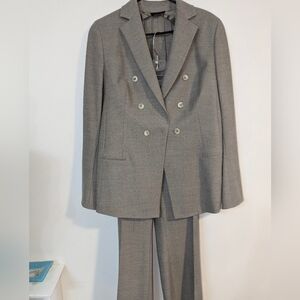 Akris wool suit 14/16